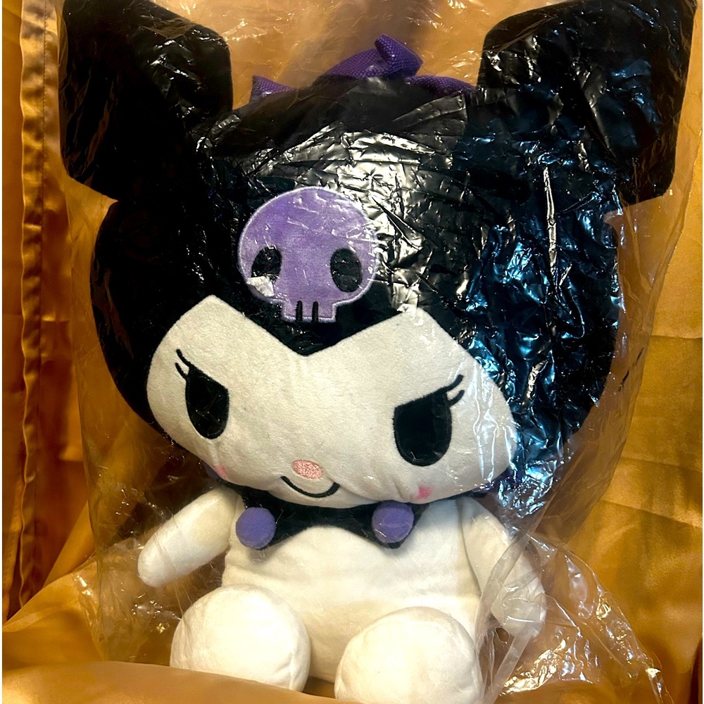 Kuromi plush backpack